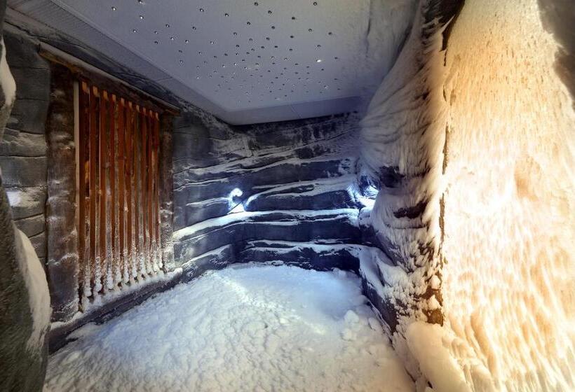 Hard Rock Hotel Tenerife