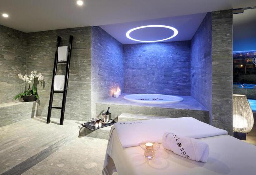 Hard Rock Hotel Tenerife