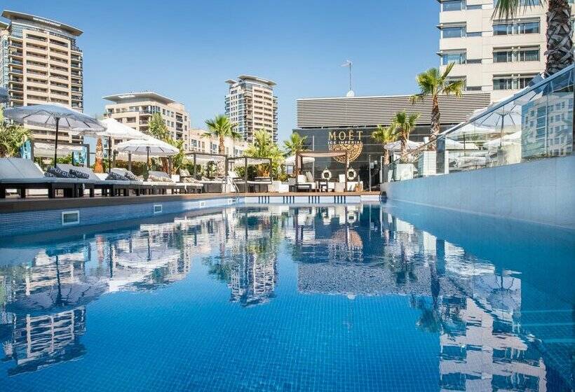 Отель Hilton Diagonal Mar Barcelona