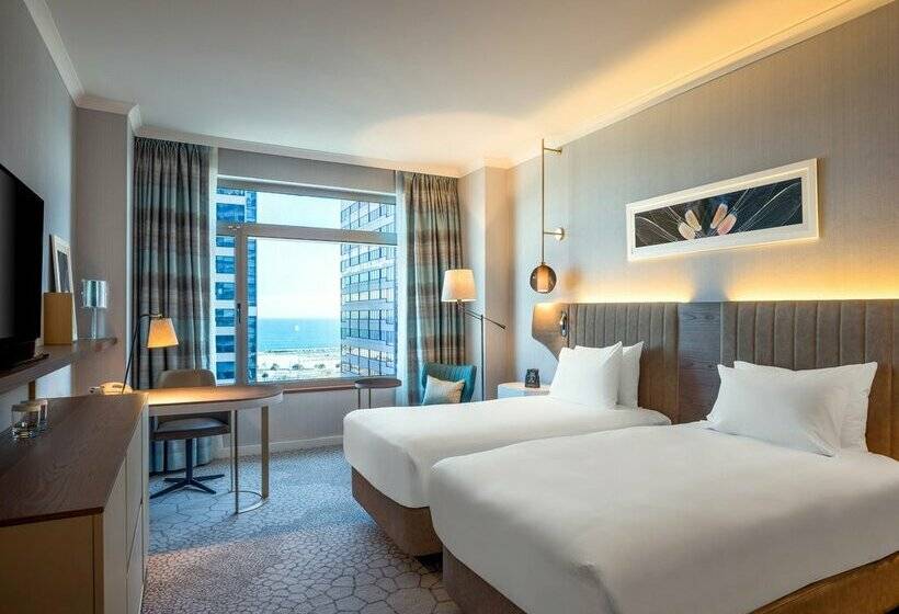Отель Hilton Diagonal Mar Barcelona