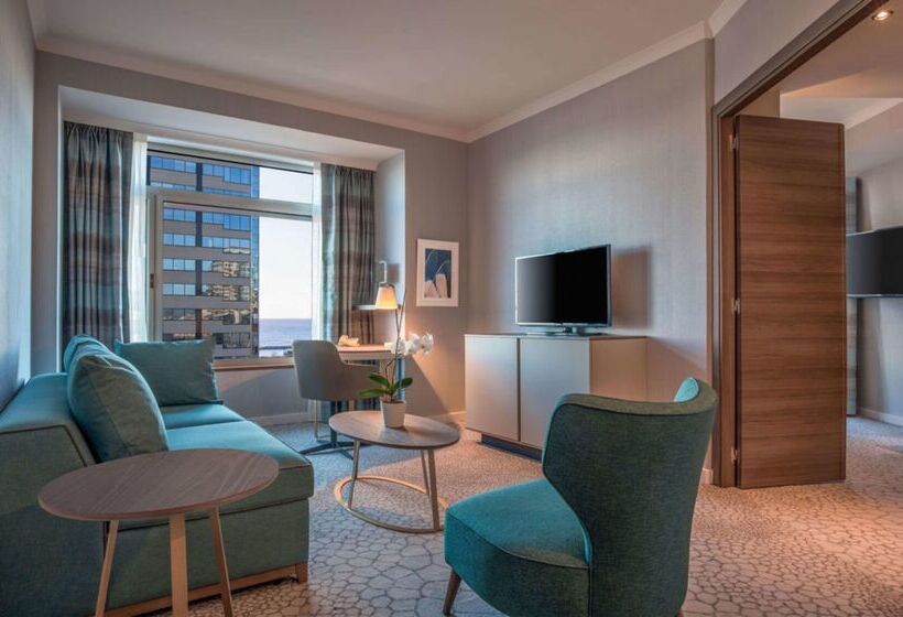 Отель Hilton Diagonal Mar Barcelona