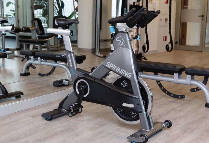 Отель Hilton Diagonal Mar Barcelona