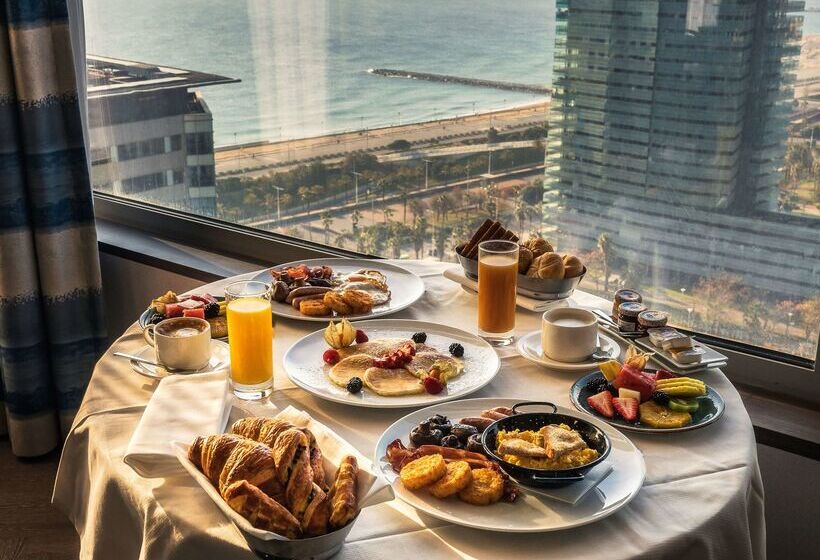 Отель Hilton Diagonal Mar Barcelona