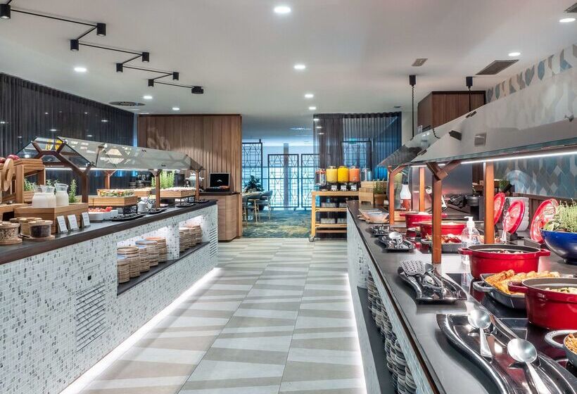 Отель Hilton Diagonal Mar Barcelona