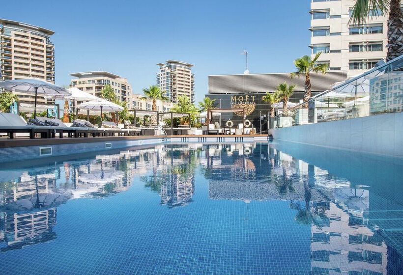 Отель Hilton Diagonal Mar Barcelona