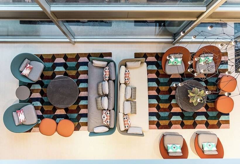 Отель Hilton Diagonal Mar Barcelona