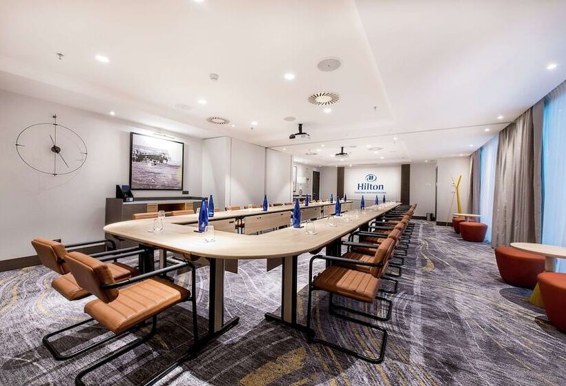 Отель Hilton Diagonal Mar Barcelona