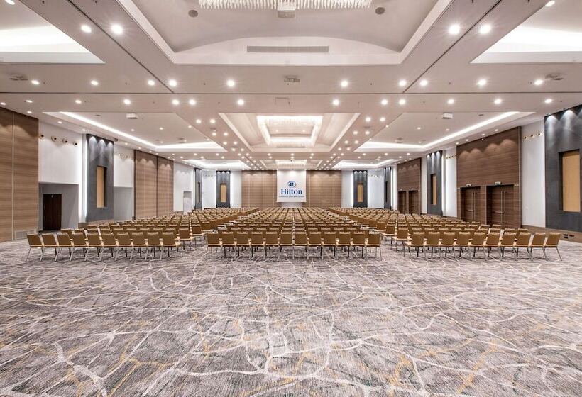 Отель Hilton Diagonal Mar Barcelona