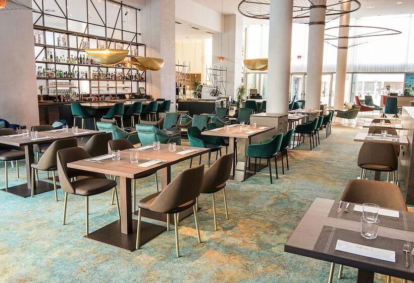 Отель Hilton Diagonal Mar Barcelona