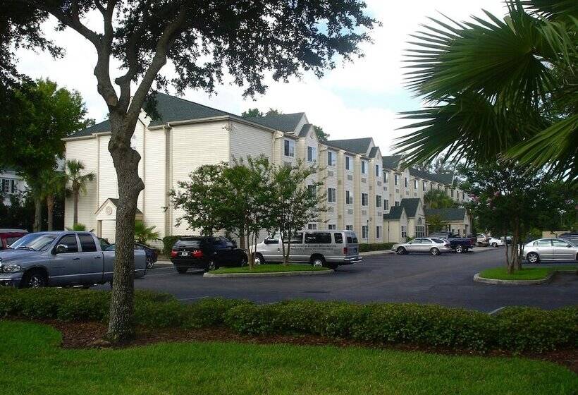 ホテル Hometown Inn & Suites Jacksonville Butler Blvd./southpoint