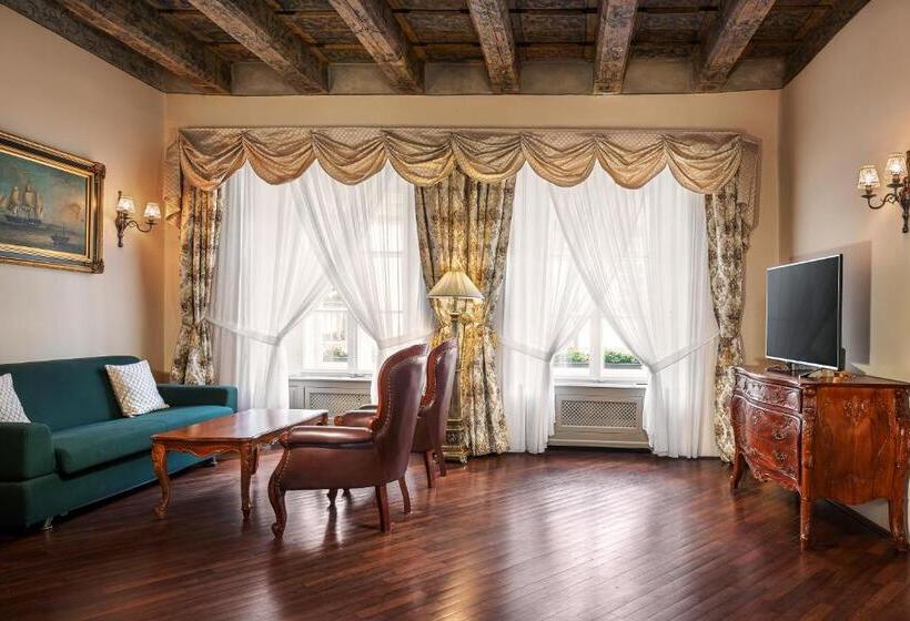 Iron Gate Hotel & Suites Prague By Bhg