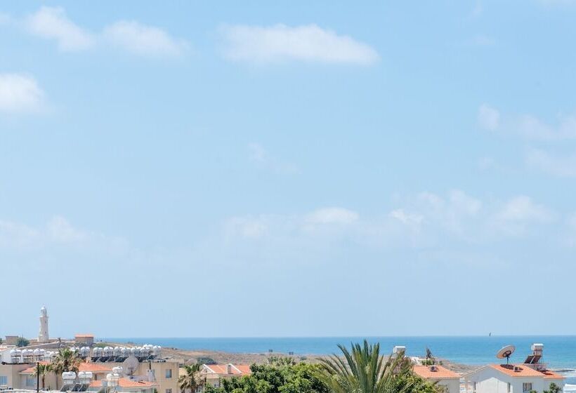 בית מלון כפרי King S