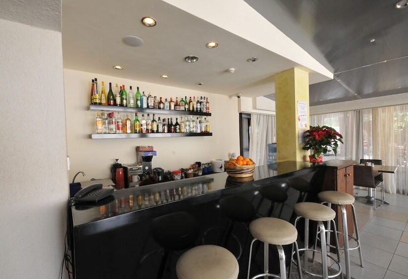 בית מלון כפרי King S