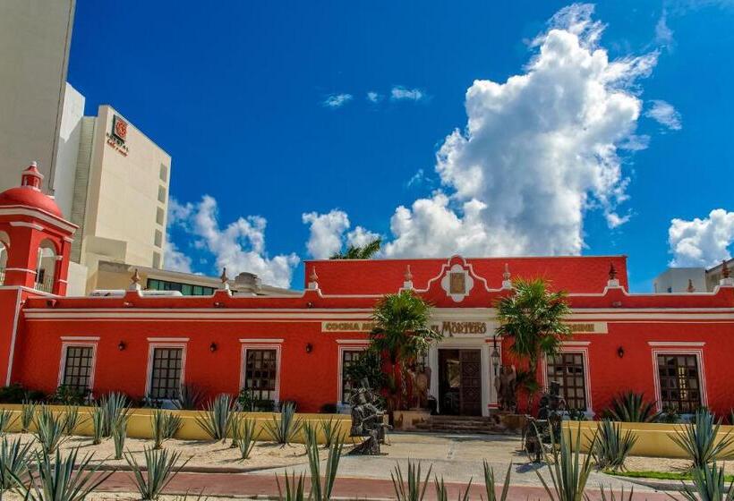 酒店 Krystal Cancun