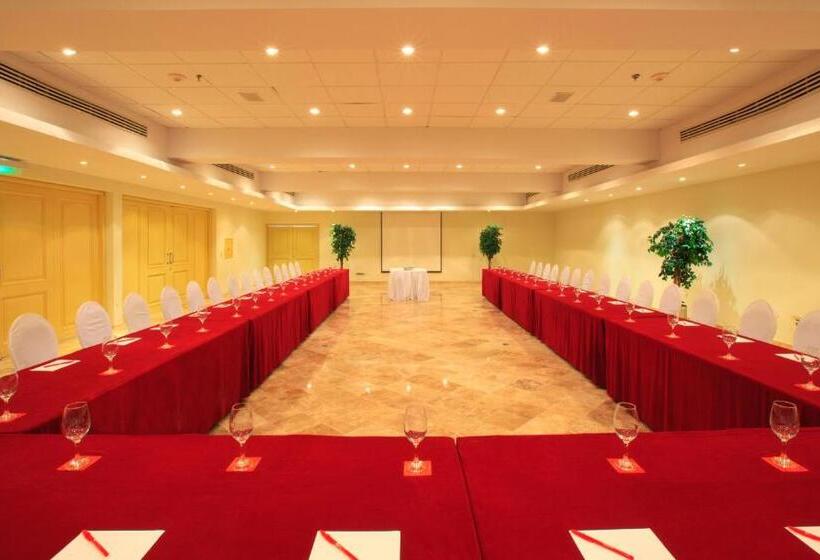 酒店 Krystal Cancun