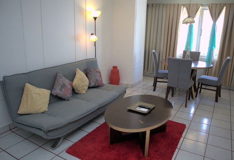 אתר נופש La Concha Beach Hotel & Club