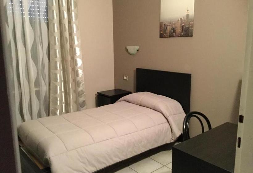 בית מלון כפרי Albergo Aurora