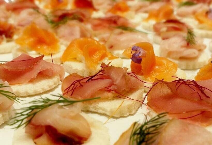 Отель Leon D'oro