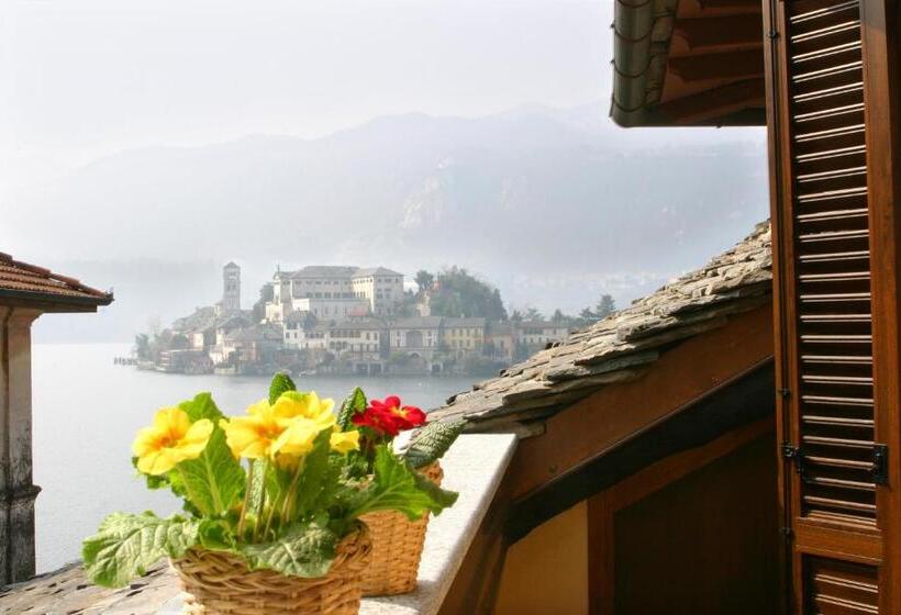 Отель Leon D'oro