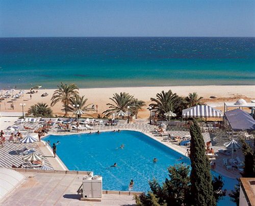 Отель Club Novostar Les Colombes