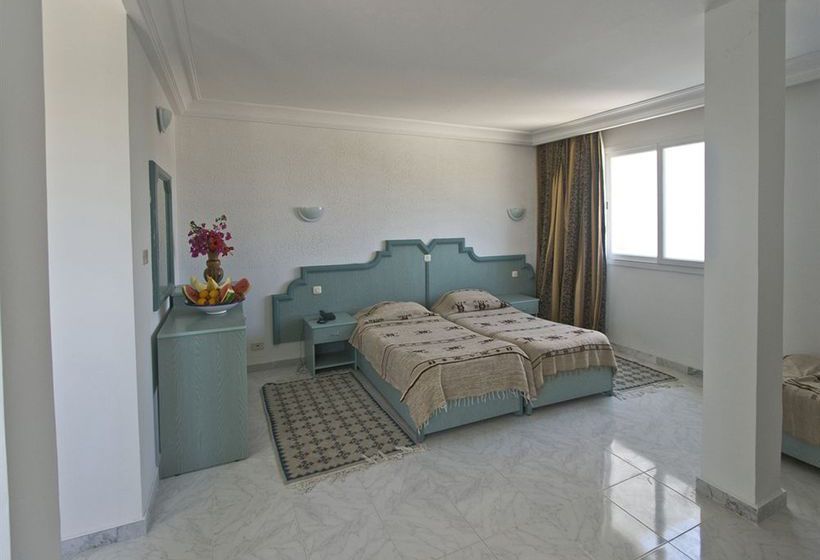 Отель Club Novostar Les Colombes