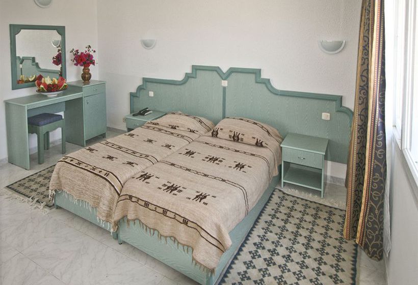 Отель Club Novostar Les Colombes