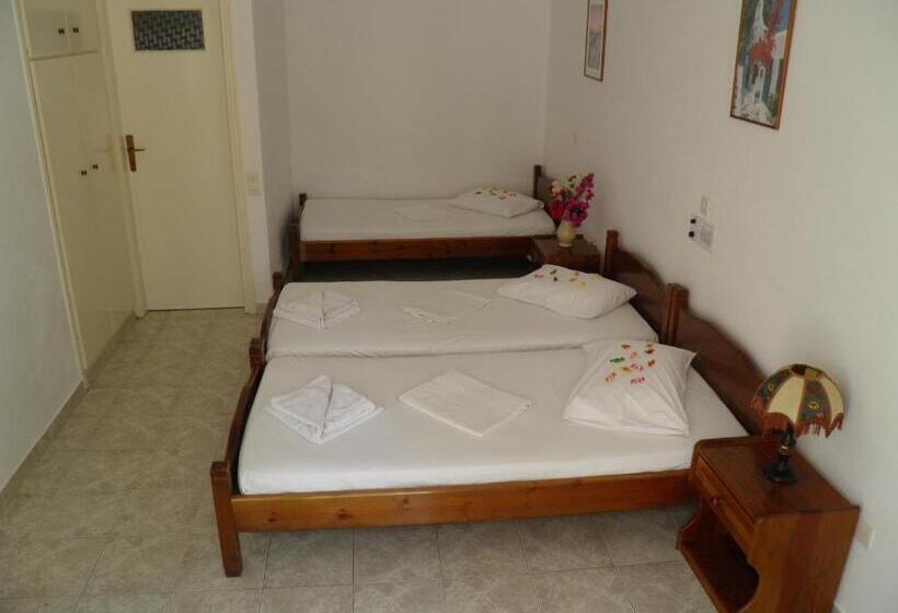 酒店 Levante Beach