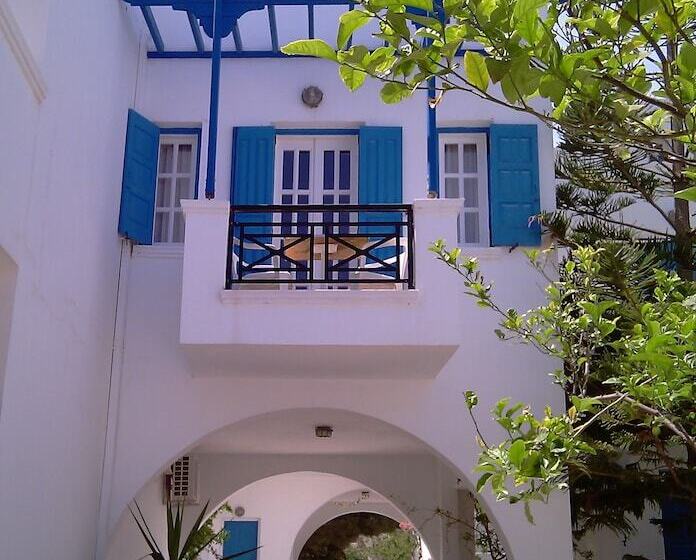 酒店 Levante Beach