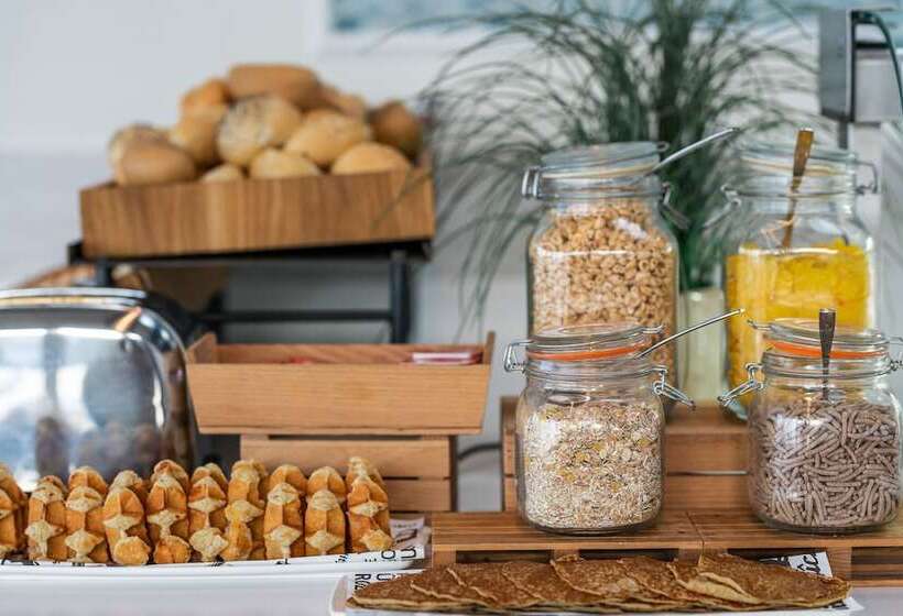 בית מלון כפרי LIVVO Puerto de Mogan