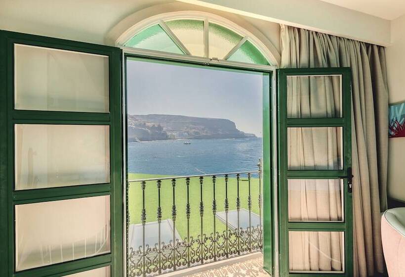 בית מלון כפרי LIVVO Puerto de Mogan