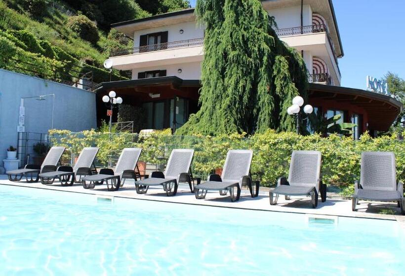 فندق Lo Scoiattolo