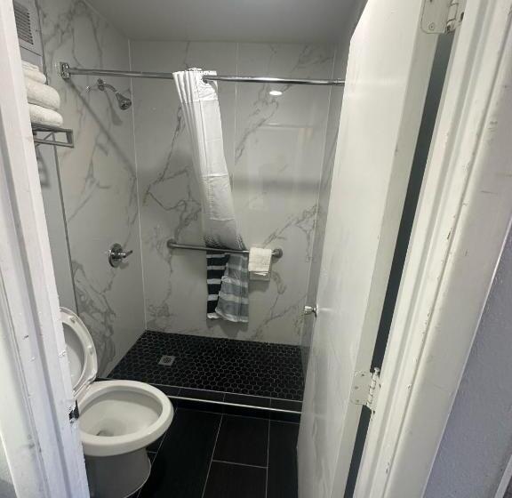 Отель Masters Inn Augusta Washington Rd, I 20