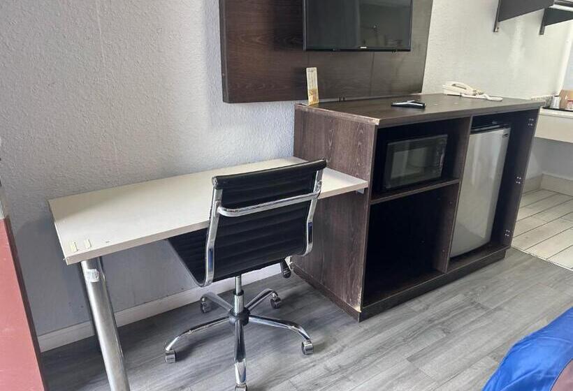 Отель Masters Inn Augusta Washington Rd, I 20