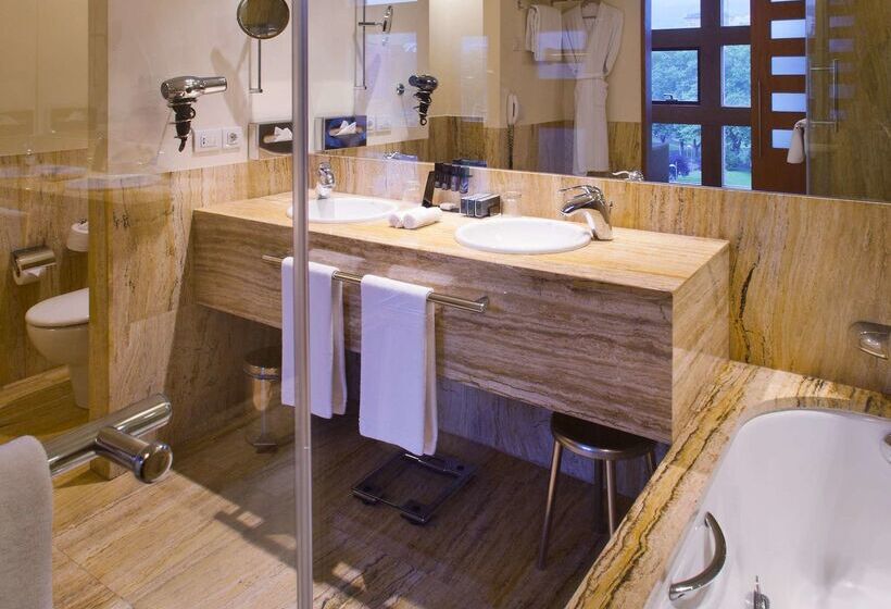 هتل Meliá Bilbao