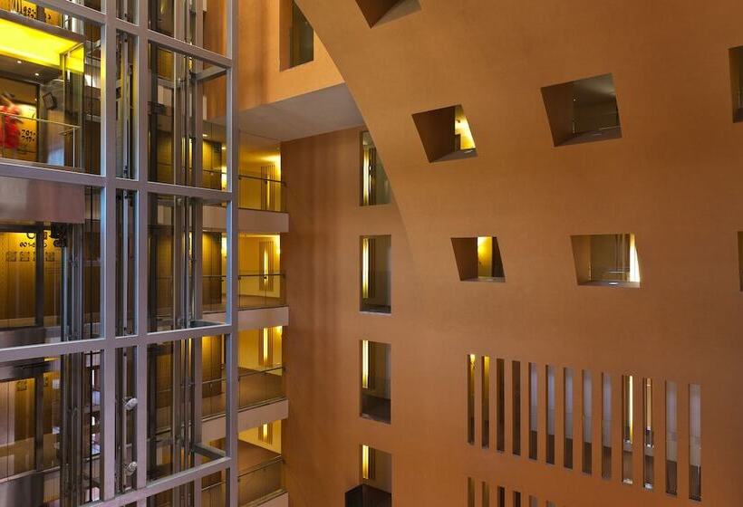 هتل Meliá Bilbao