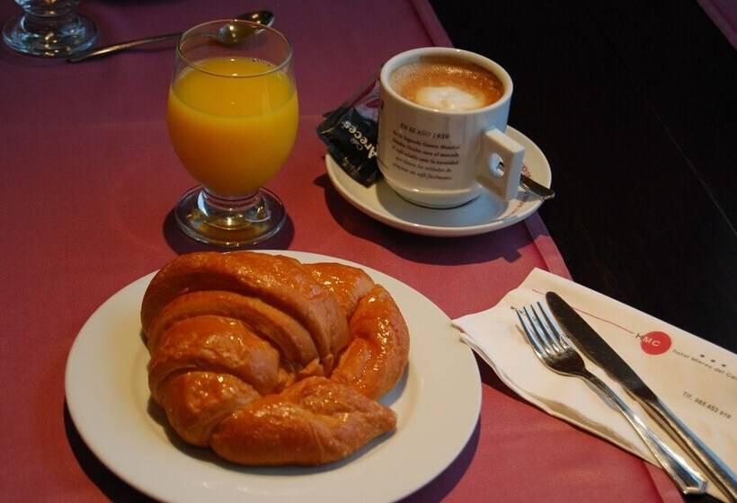 هتل Mieres Del Camino