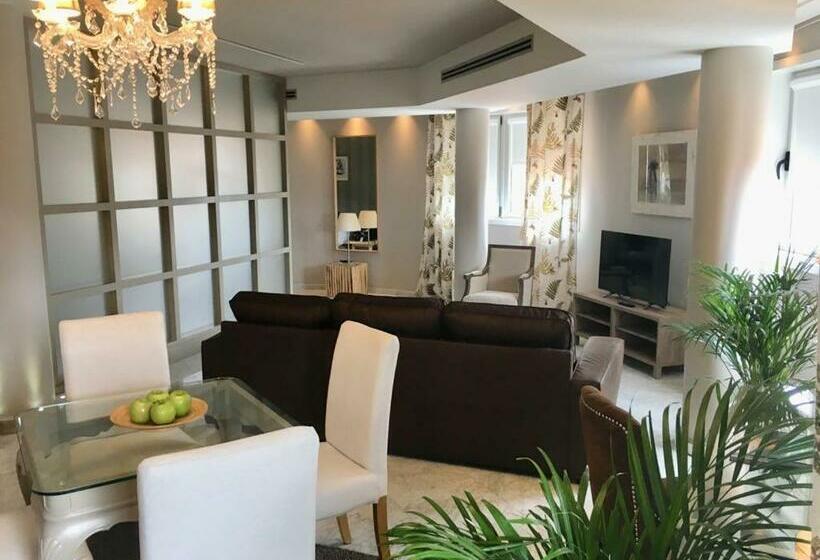 هتل Nature Oviedo