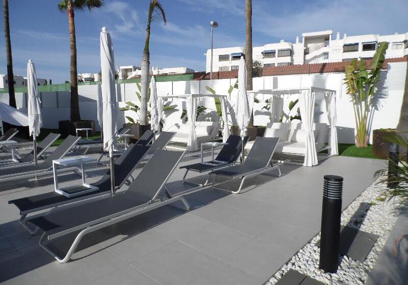 هتل Nayra - Adults Only