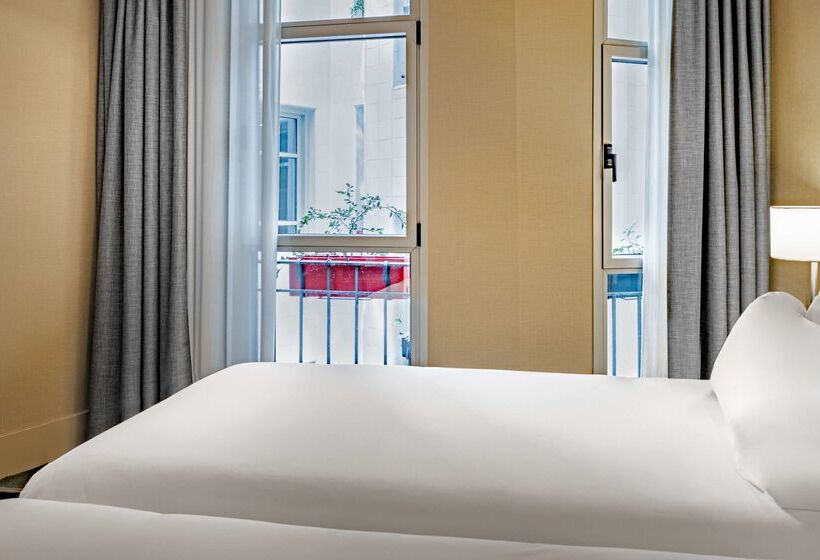 هتل NH Collection Madrid Paseo Del Prado