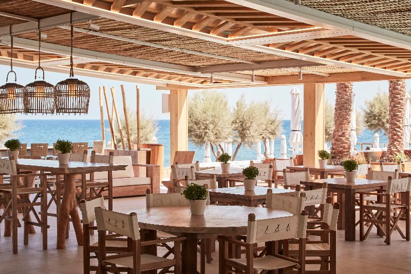 هتل Nikki Beach Resort & Spa Santorini