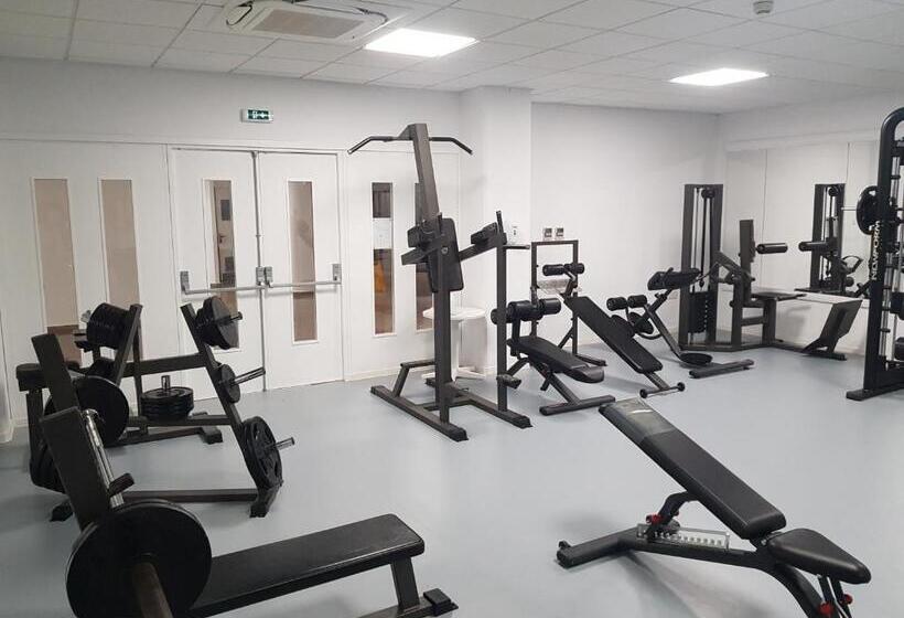 Nissiana Hotel & Bungalows