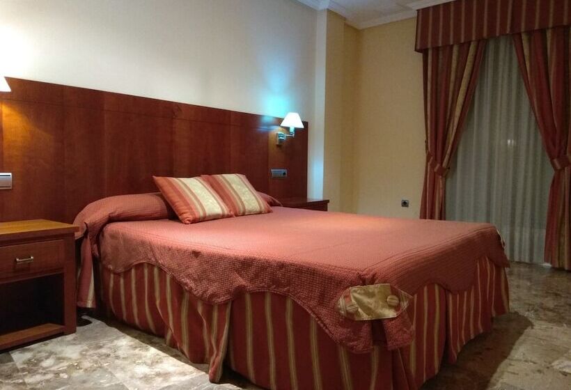 فندق Noche De Ronda