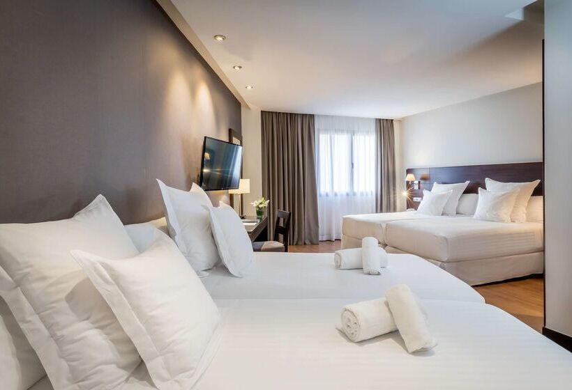 هتل Occidental Granada