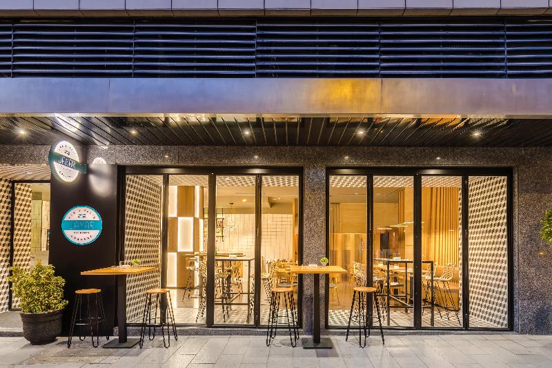 هتل Occidental Granada