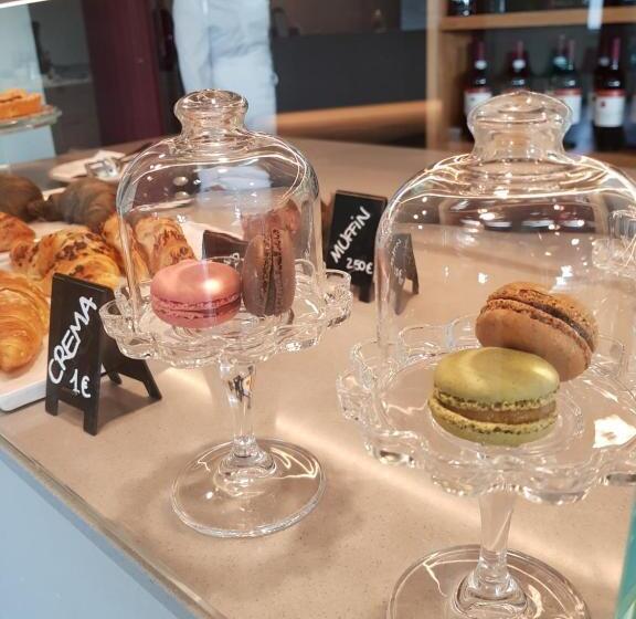 فندق Oleggio Malpensa