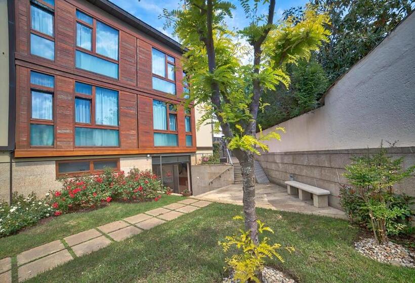 Отель Pr Rosa Rosae