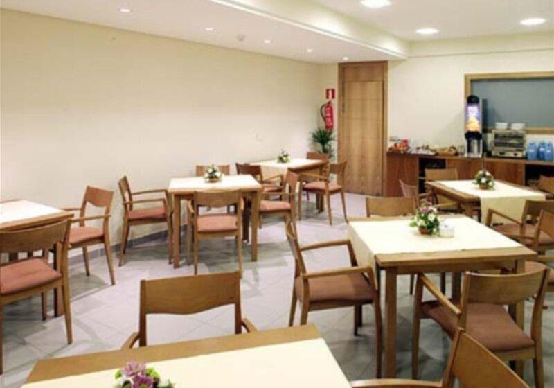 Отель Pr Rosa Rosae