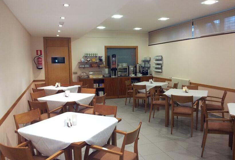 Отель Pr Rosa Rosae