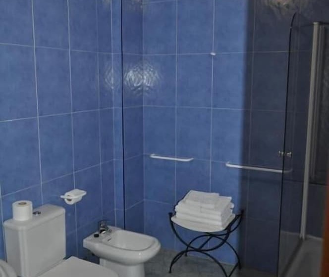 هتل Puente De Piedra