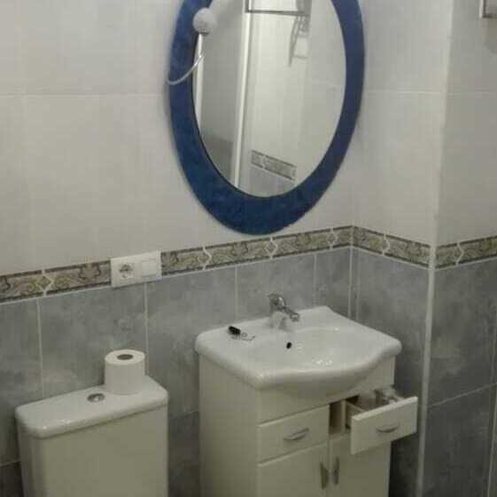 هتل Puente De Piedra